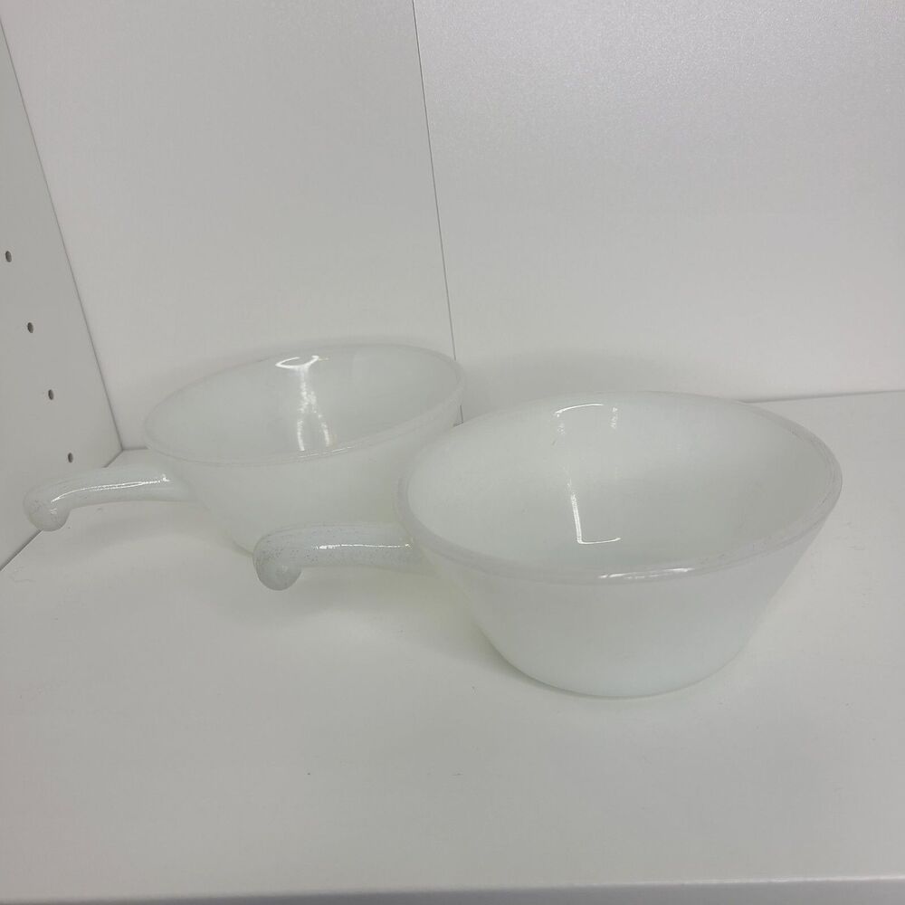 White Milk Glass Soup Bowl with Handle Fire King Anchor Hocking Set Of 2 Vintage